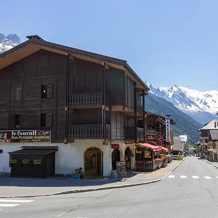 Le Cristal Lognan 8 Mountain View & Free Wifi - Happy 公寓 *